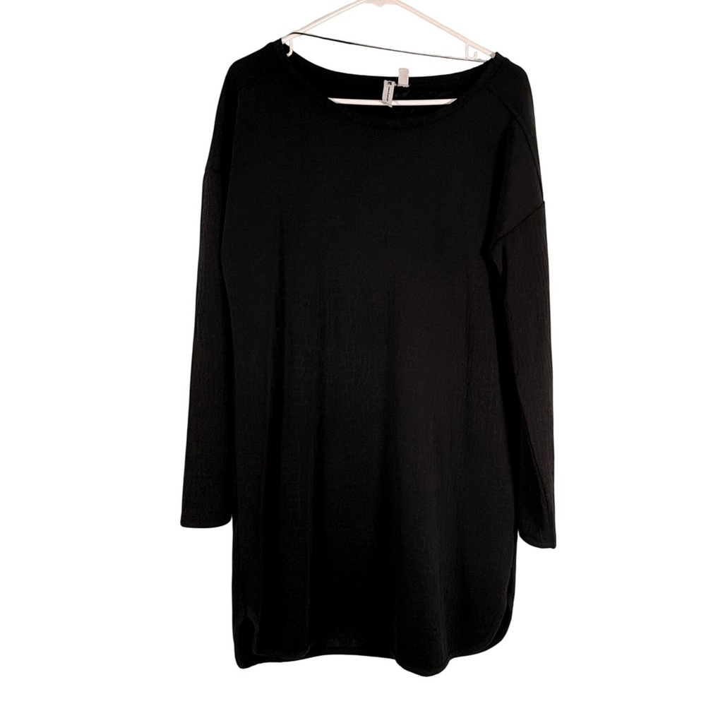 Cable & Gauge Black Faux Soft Gator Texture Long Sleeve Tunic Top Medium